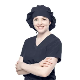 Gorro bouffant color plomo de Tasha & Me para profesionales de la salud.