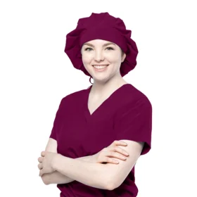 Gorro bouffant color vino de Tasha & Me para uso médico
