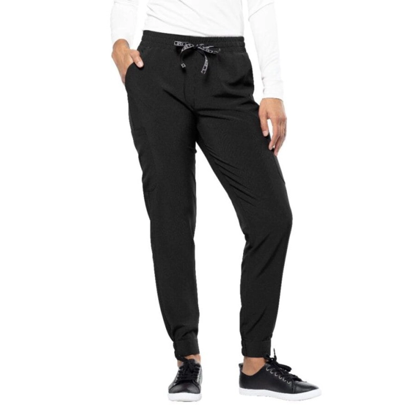 Pantalón jogger médico negro de Tasha & Me para mujer.
